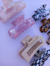 Load image into Gallery viewer, Mid Size Mini Rectangle Grip Hair Claw, Multiple Colours Checker Tortoise Hair Clip