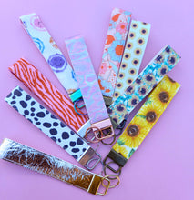 Load image into Gallery viewer, Cow Print Keychain Wristlet, Cowgirl Key Chain, Vegan Leather Key Fob, 90s Style