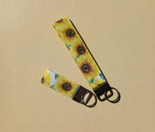 Load image into Gallery viewer, Sunflower Keychain Wristlet, Floral Key Chain, Key Fob