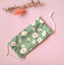 Load image into Gallery viewer, Reusable Fabric Mask / Daisy Floral Print with Filter Pocket, Adjustable Straps