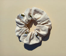 Load image into Gallery viewer, Bee Print Large Scrunchie, Cream Bumblebee