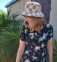 Load image into Gallery viewer, Checkered Bucket Hat, Unisex Sun Hat, Beach Surf Wear
