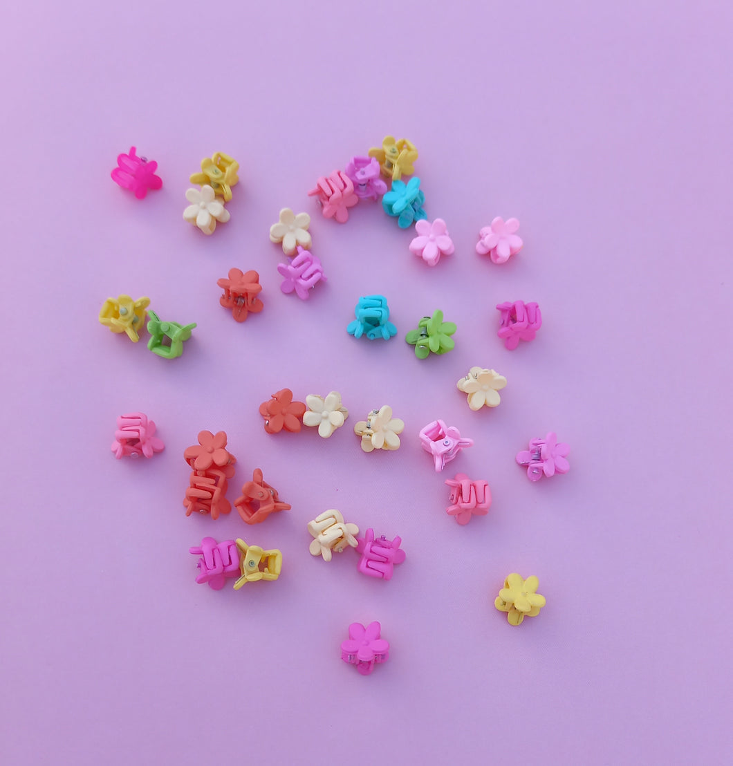 Flower Hair Claw Minis, Matte Floral Hair Clips, Pastel & Brights Y2K Look 90s Style