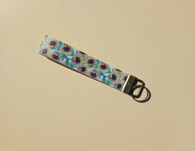 Load image into Gallery viewer, Vegan Leather Sunflower Keychain Wristlet, Floral Key Chain, Key Fob Cottagecore 70s Style
