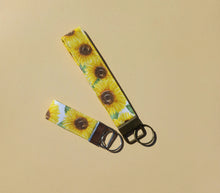 Load image into Gallery viewer, Sunflower Keychain Wristlet, Floral Key Chain, Key Fob
