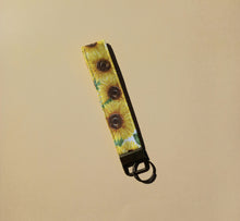 Load image into Gallery viewer, Sunflower Keychain Wristlet, Floral Key Chain, Key Fob
