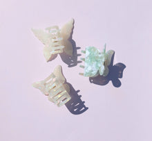 Load image into Gallery viewer, Pearlescent Butterfly Hair Claw, Terazzo Hair Clips,
