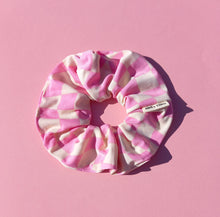 Load image into Gallery viewer, Wavy Pink Checker Scrunchie, Large, Australian Scrunchies, Skate Surf Wear Fashion Checkered
