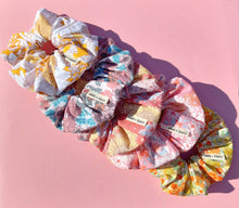 Load image into Gallery viewer, Organic Cotton Floral Scrunchie, Large, Australian Scrunchies Cotton
