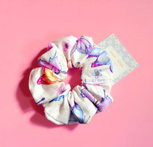 Load image into Gallery viewer, Sopo and Tahti - Multicolour Butterfly Dreams Scrunchie
