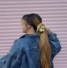 Load image into Gallery viewer, XL Sunny Floral Cord Scrunchie
