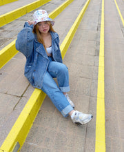 Load image into Gallery viewer, Sopo and Tahti - Butterfly Babe Unisex Bucket Sun Hat
