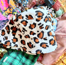 Load image into Gallery viewer, Leopard Print Bucket Hat White Canvas
