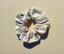 Load image into Gallery viewer, Bee Print Large Scrunchie, Cream Bumblebee
