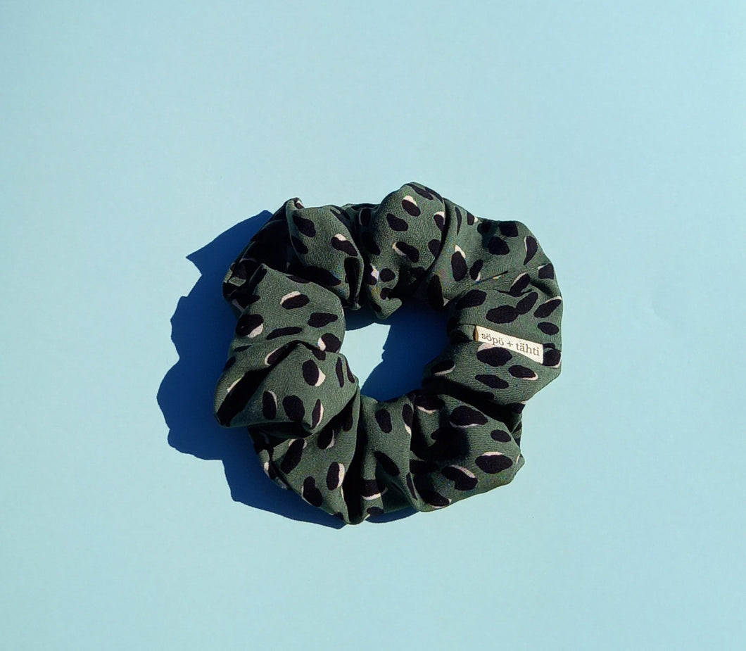 Green Leopard Print Large Scrunchie, Animal Print, Tortoise Style